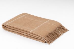 Плед-одеяло "БАРХАН-02" из 100% верблюжьей пуховой шерсти  (1,5 спальный) ― ButikLand